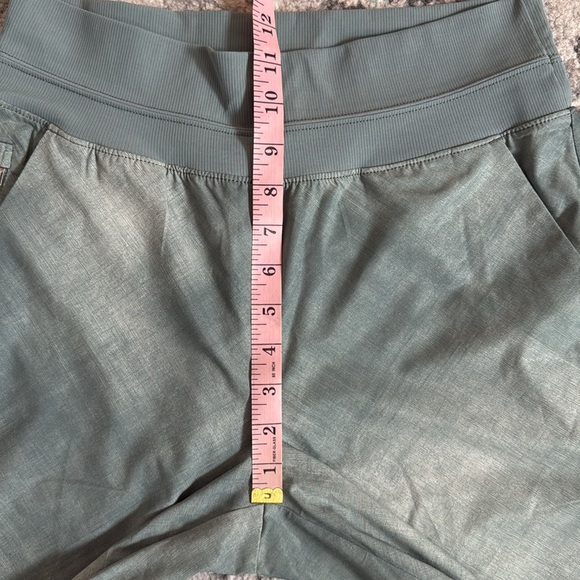 Athleta Nolita Slim Tapered Printed Crop Pants - Picture 11 of 11